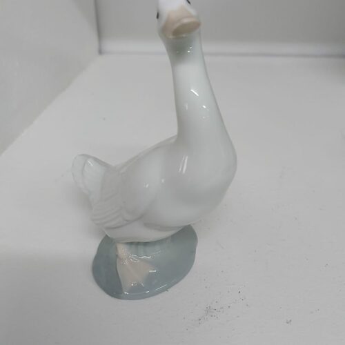 Pato de porcelana