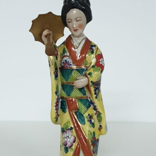 Figura geisha porcelana