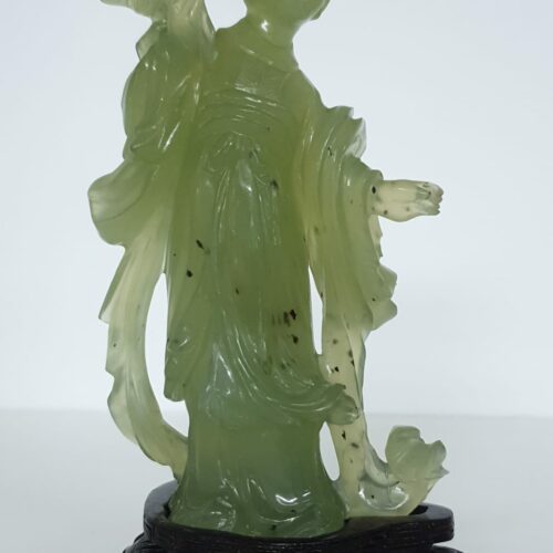 Figura de jade verde Oriental