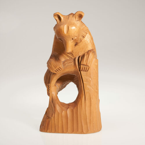 Figura de oso en madera