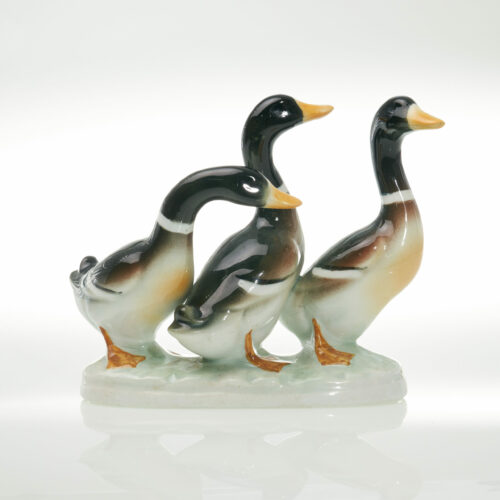 Trio de patos de porcelana